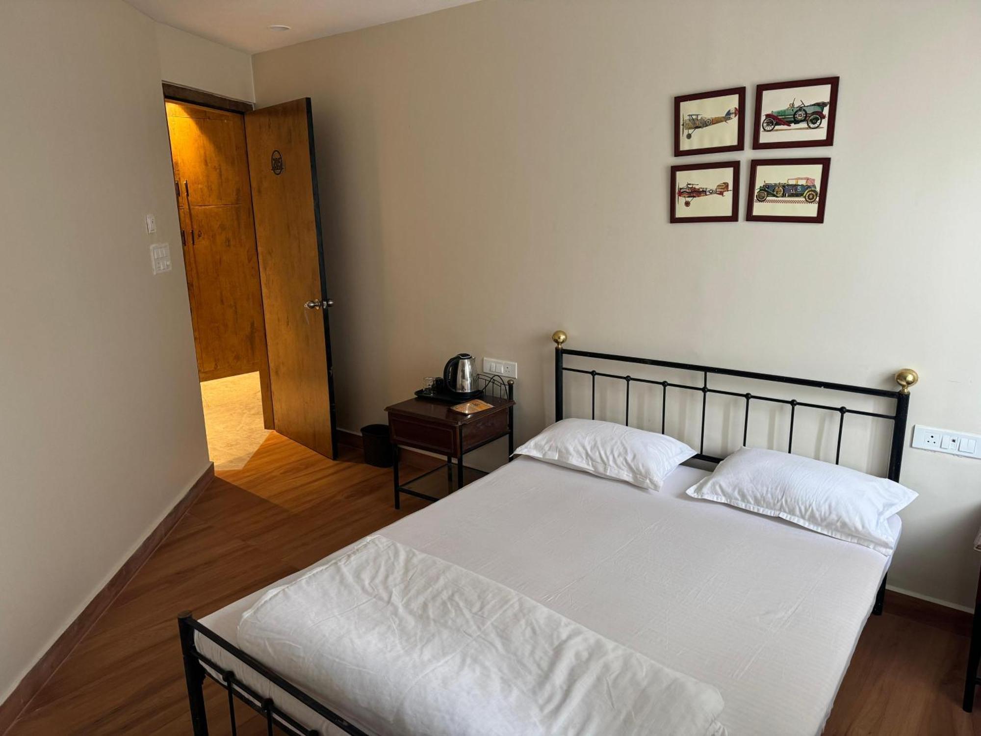 Hotel Abode Shillong Buitenkant foto